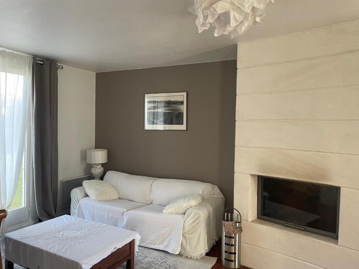 Les Terrasses Des Gardies Bed and Breakfast Pignan Εξωτερικό φωτογραφία